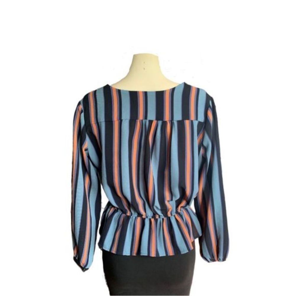 Stella Tweed blouse - Picture 2 of 5